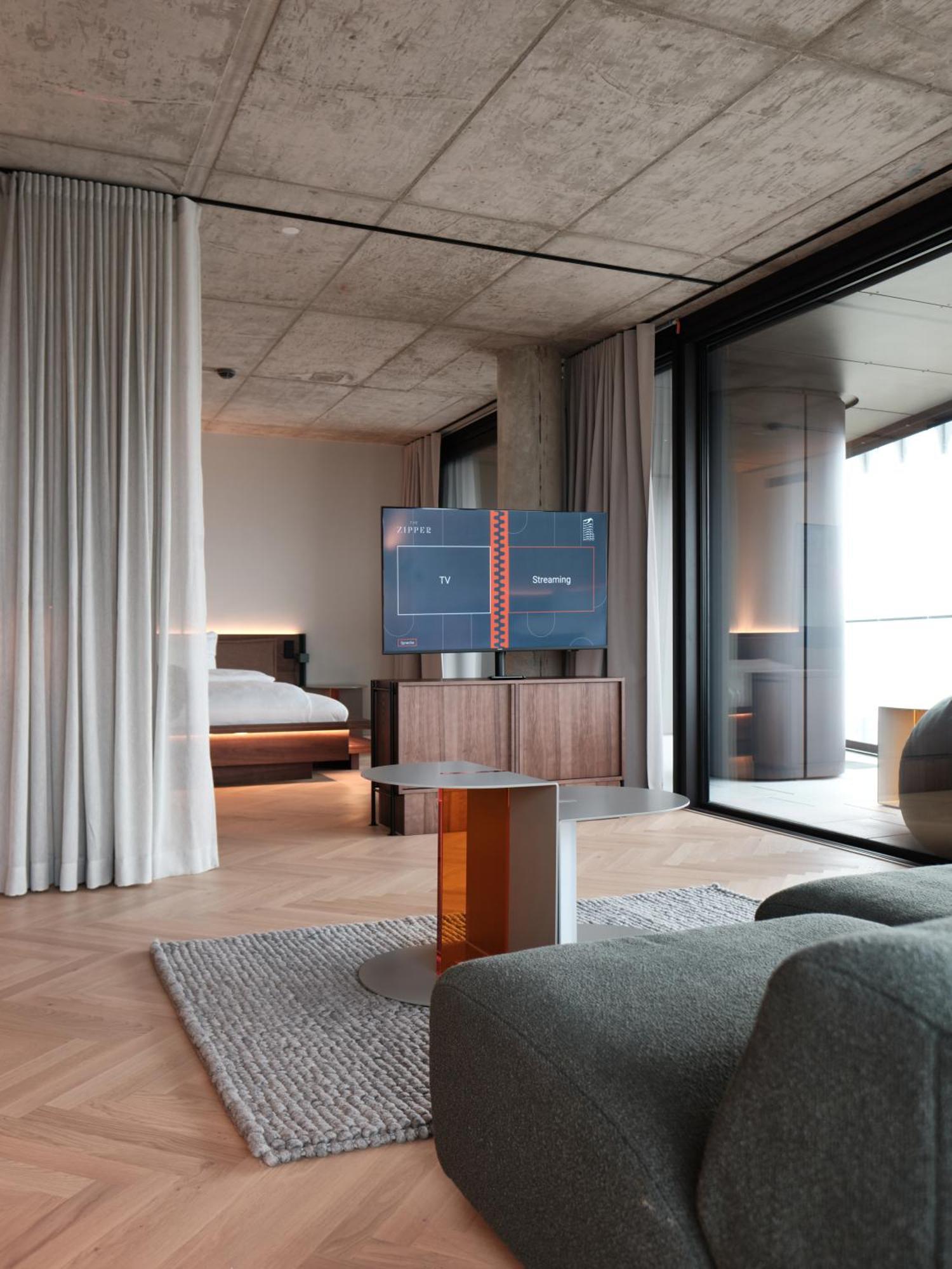 The Zipper Hotel Und Apartments Dusseldorf Exterior photo
